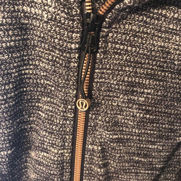 Lululemon Daily Practice jacket - Picture 6 of 7